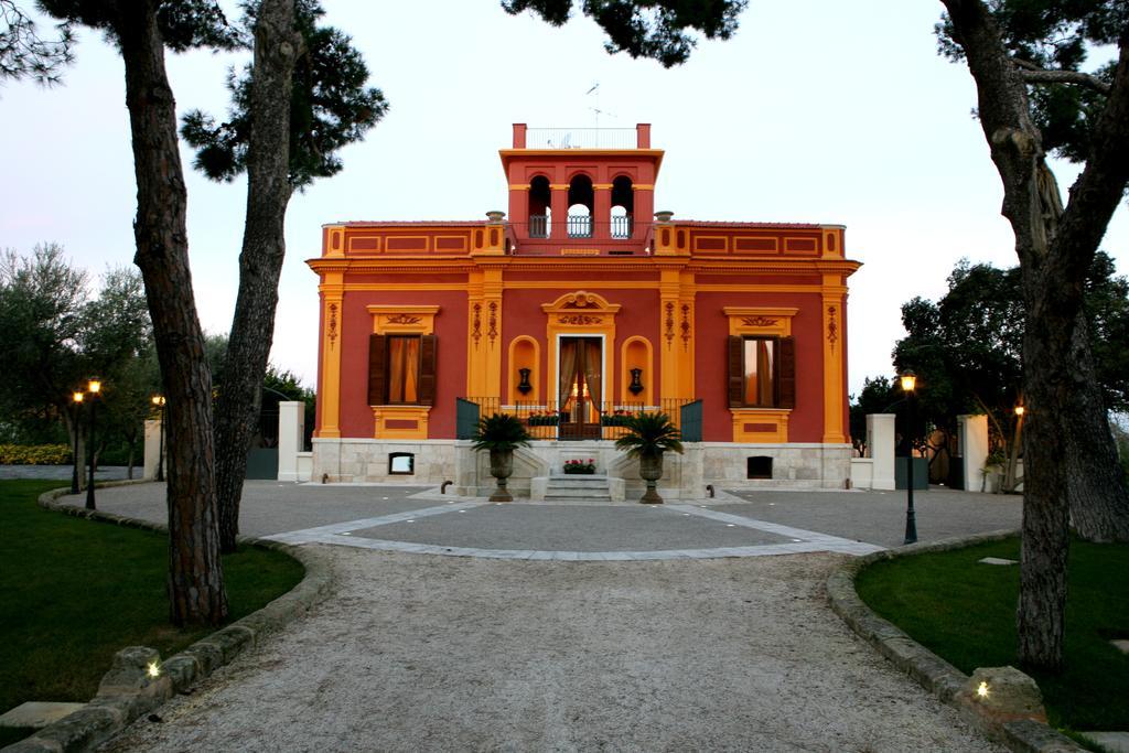 Hotel Terranobile Metaresort Bari Zewnętrze zdjęcie